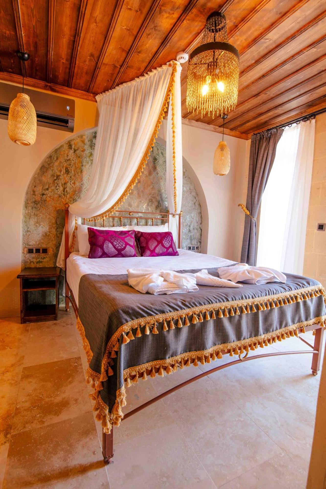 Отель Alika Castle House Учисар Экстерьер фото