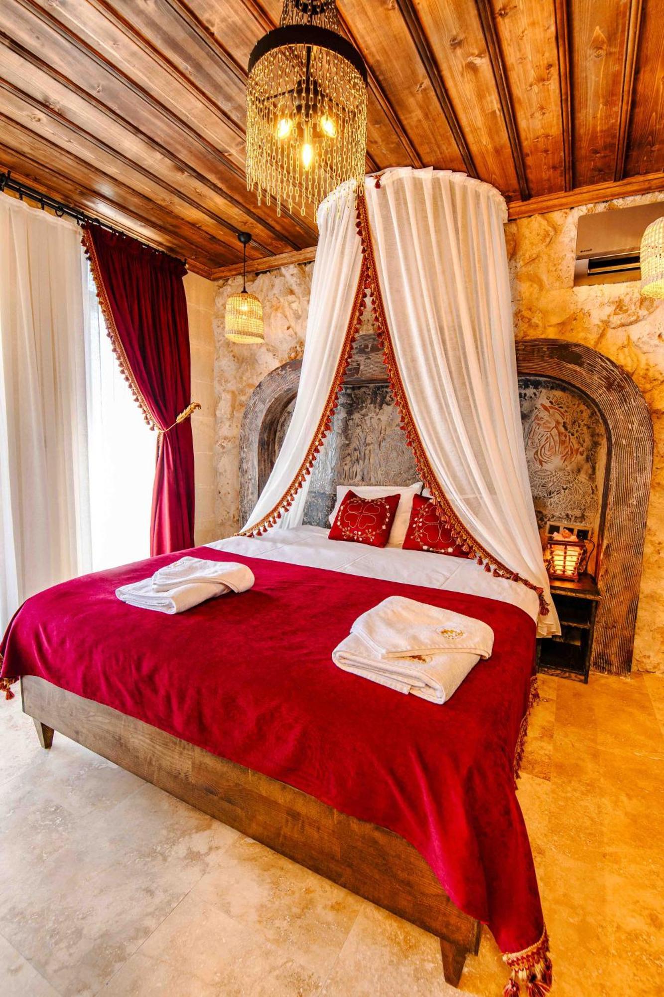 Отель Alika Castle House Учисар Экстерьер фото