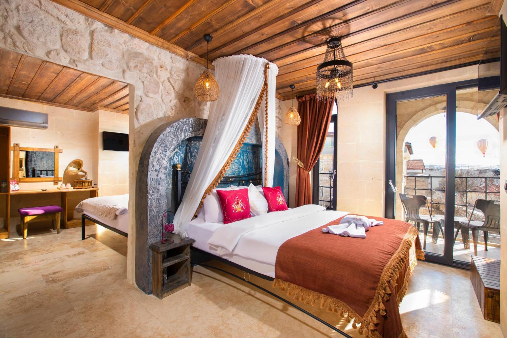 Отель Alika Castle House Учисар Экстерьер фото